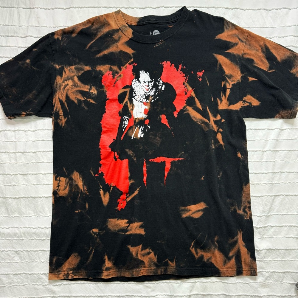 It Graphic tee | bleach dyed
